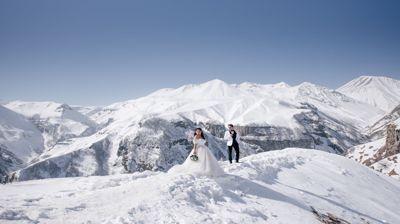 Winter wedding packages in Georgia for Bahrain expats