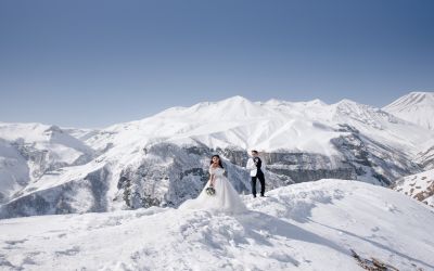 snow wedding